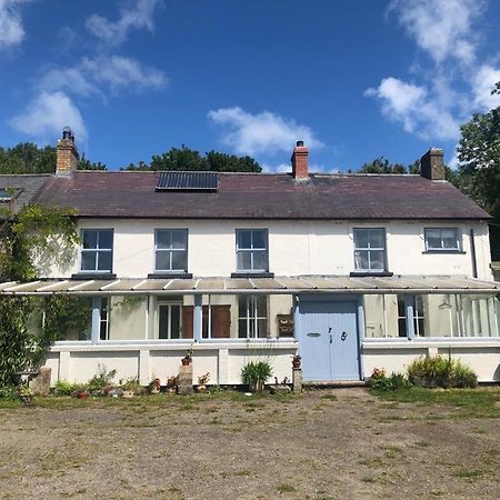 Gernos Farmhouse Llandysul Exterior photo